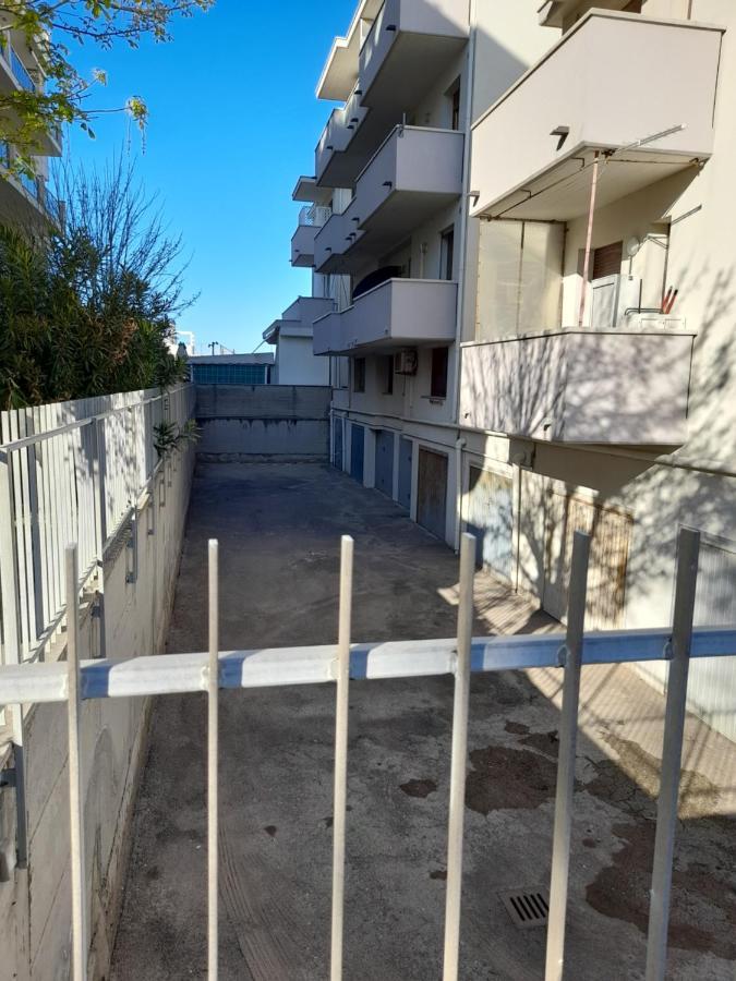 Appartamento Vista Mare Viserbella, Vicissimo Alla Fiera Ріміні Екстер'єр фото